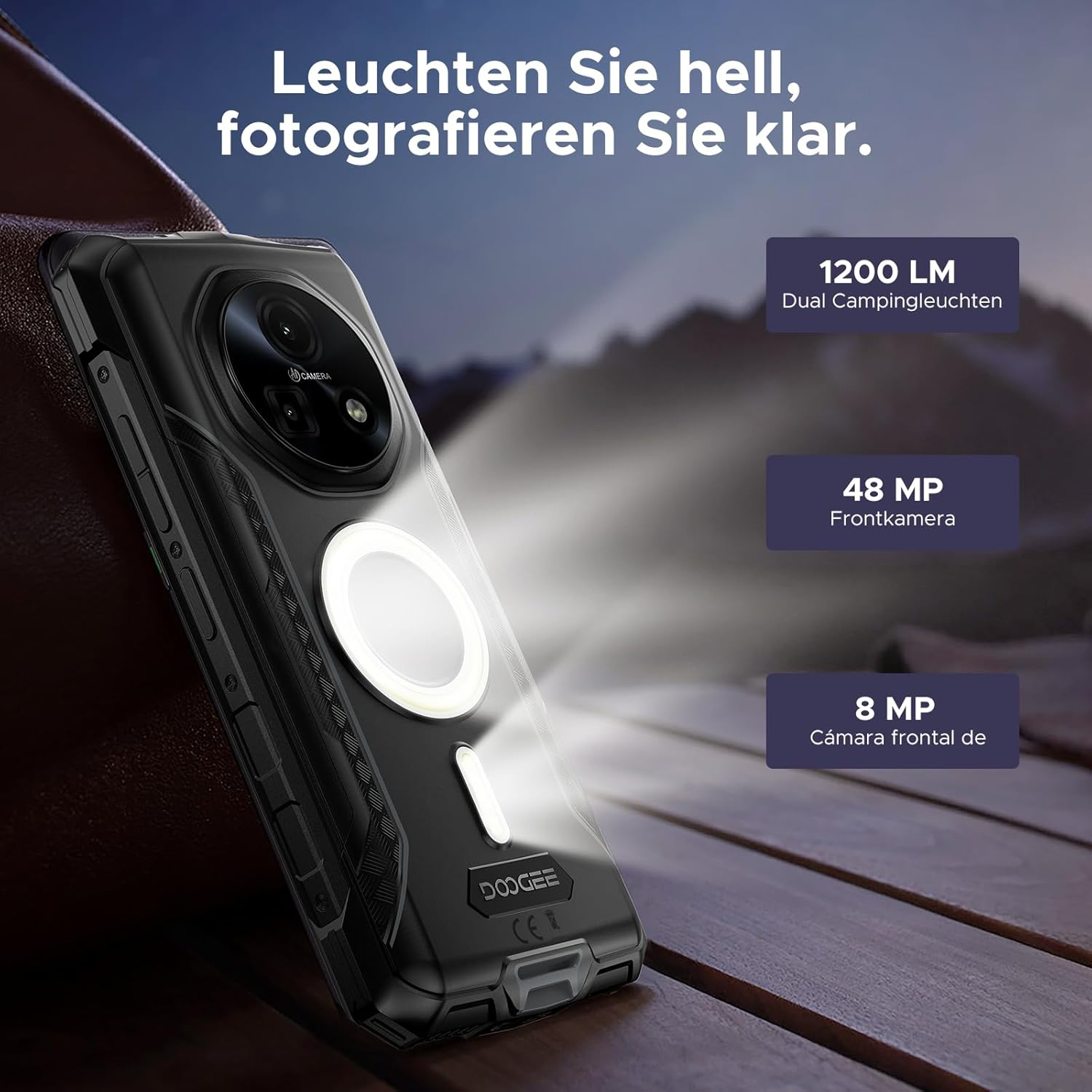 Robustes Smartphone mit heller Beleuchtung und Kamerafunktionen.