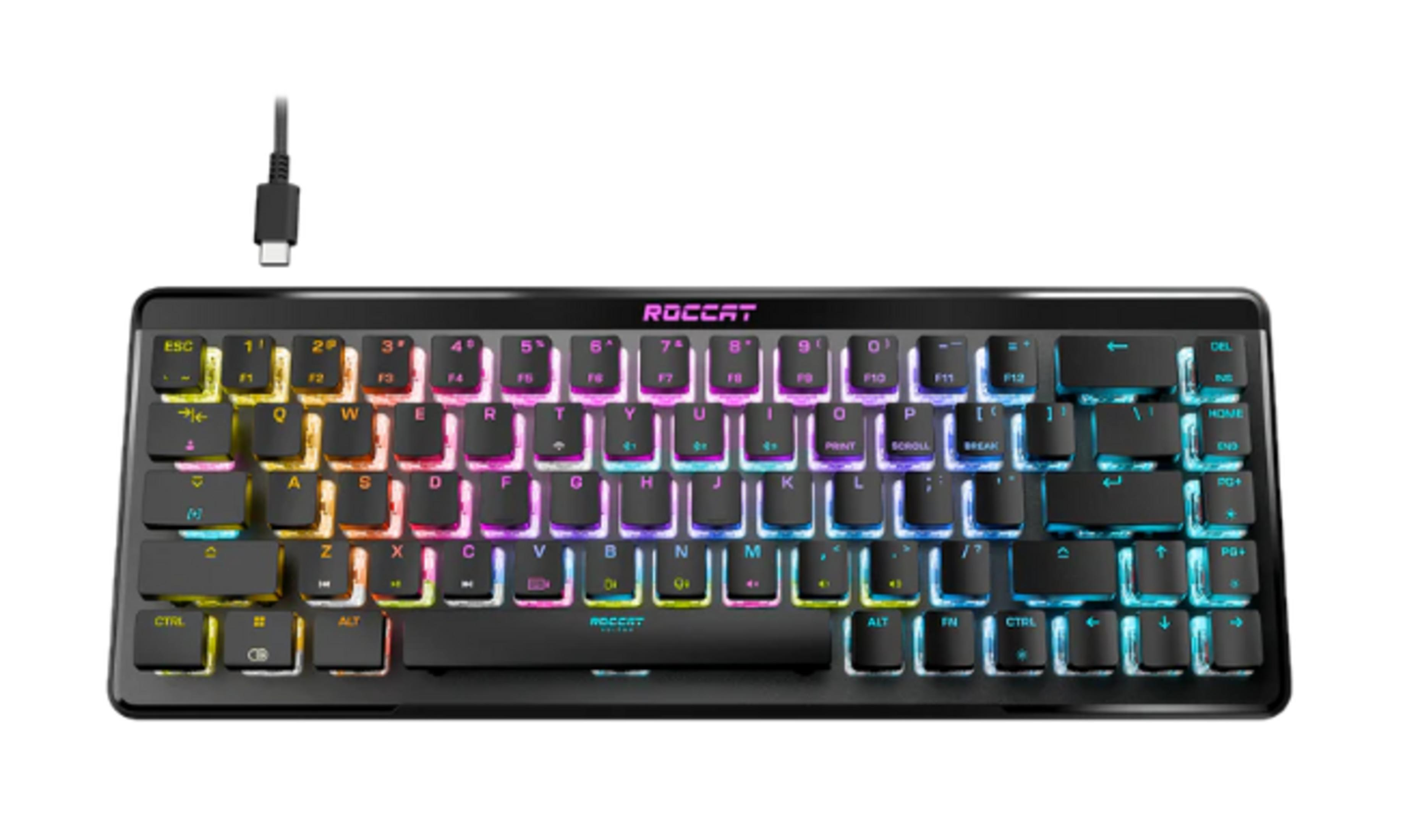 Czarna klawiatura Roccat z podświetleniem RGB i kablem USB-C.