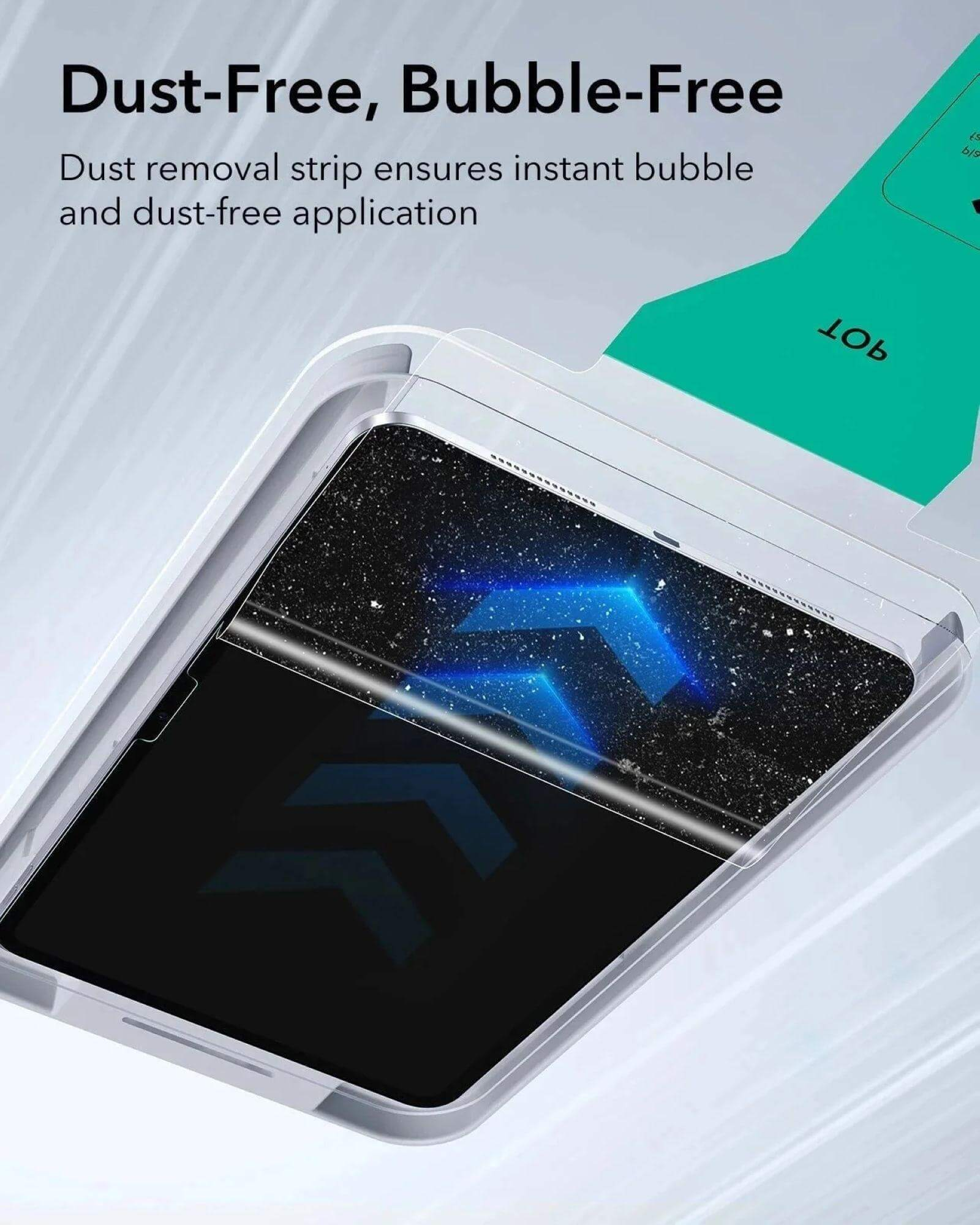 Ein Smartphone-Bildschirm mit Sternenhintergrund wird mit einer blauen Schutzfolie überzogen.