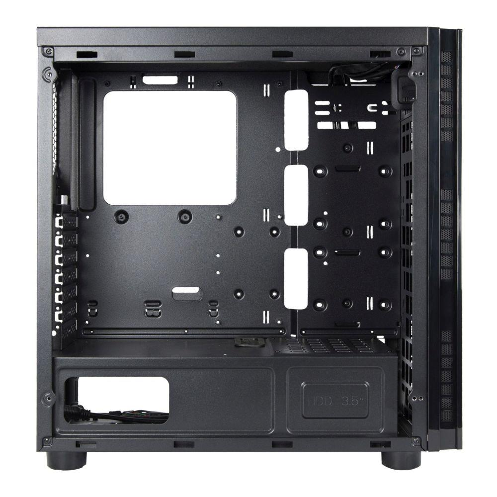 Puste wnętrze czarnej obudowy komputera z otworami montażowymi i zatokami.