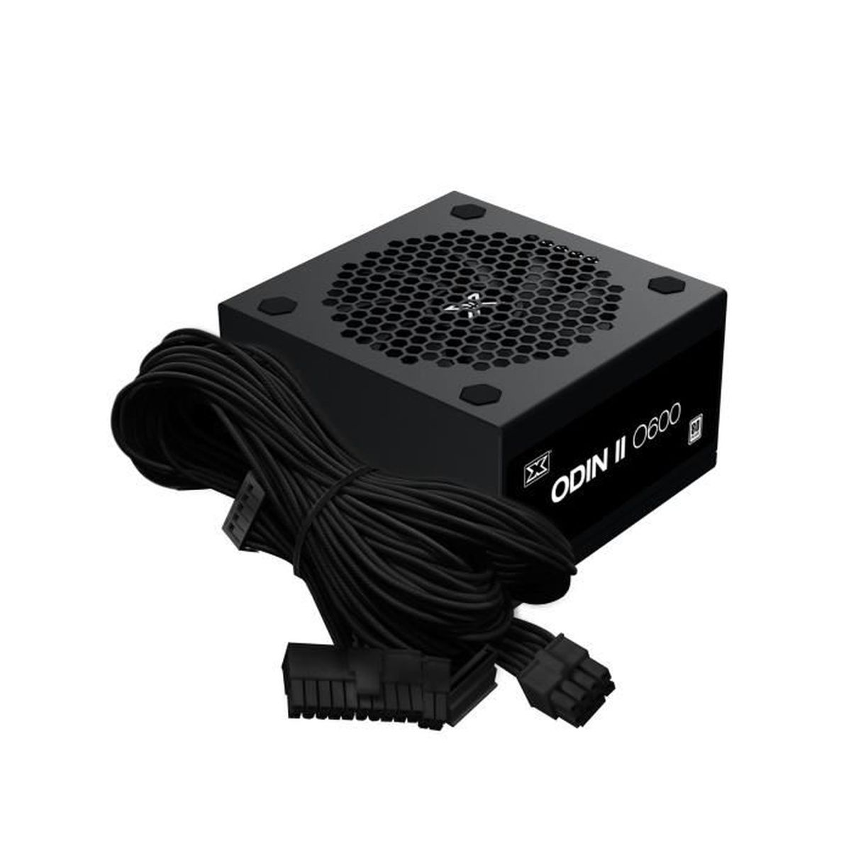 Un alimentatore nero per computer con cavi. C'è scritto 'ODIN II 0600'.