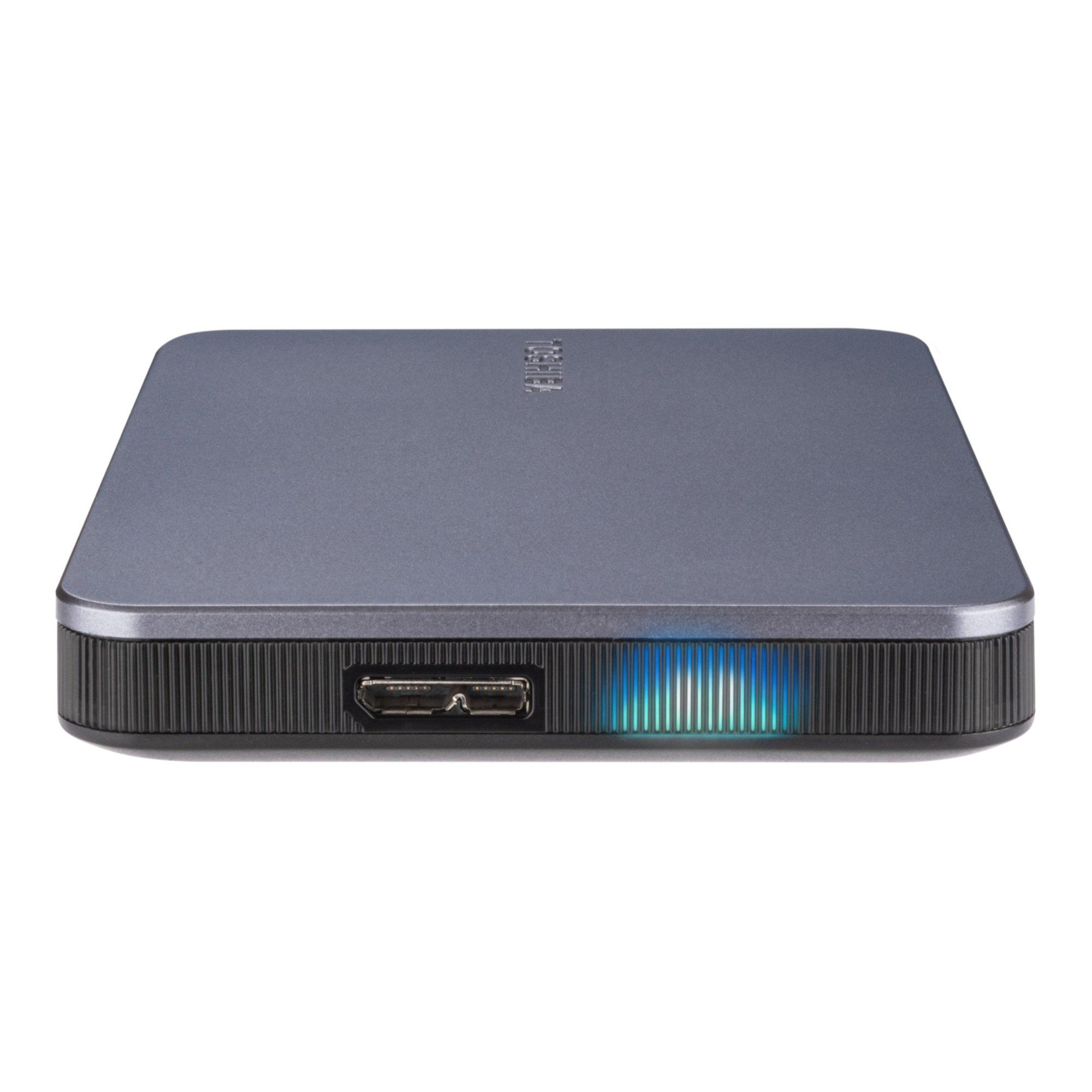 Szary dysk zewnętrzny z żebrowaną krawędzią i portem HDMI, podświetlony niebieskimi światłami.
