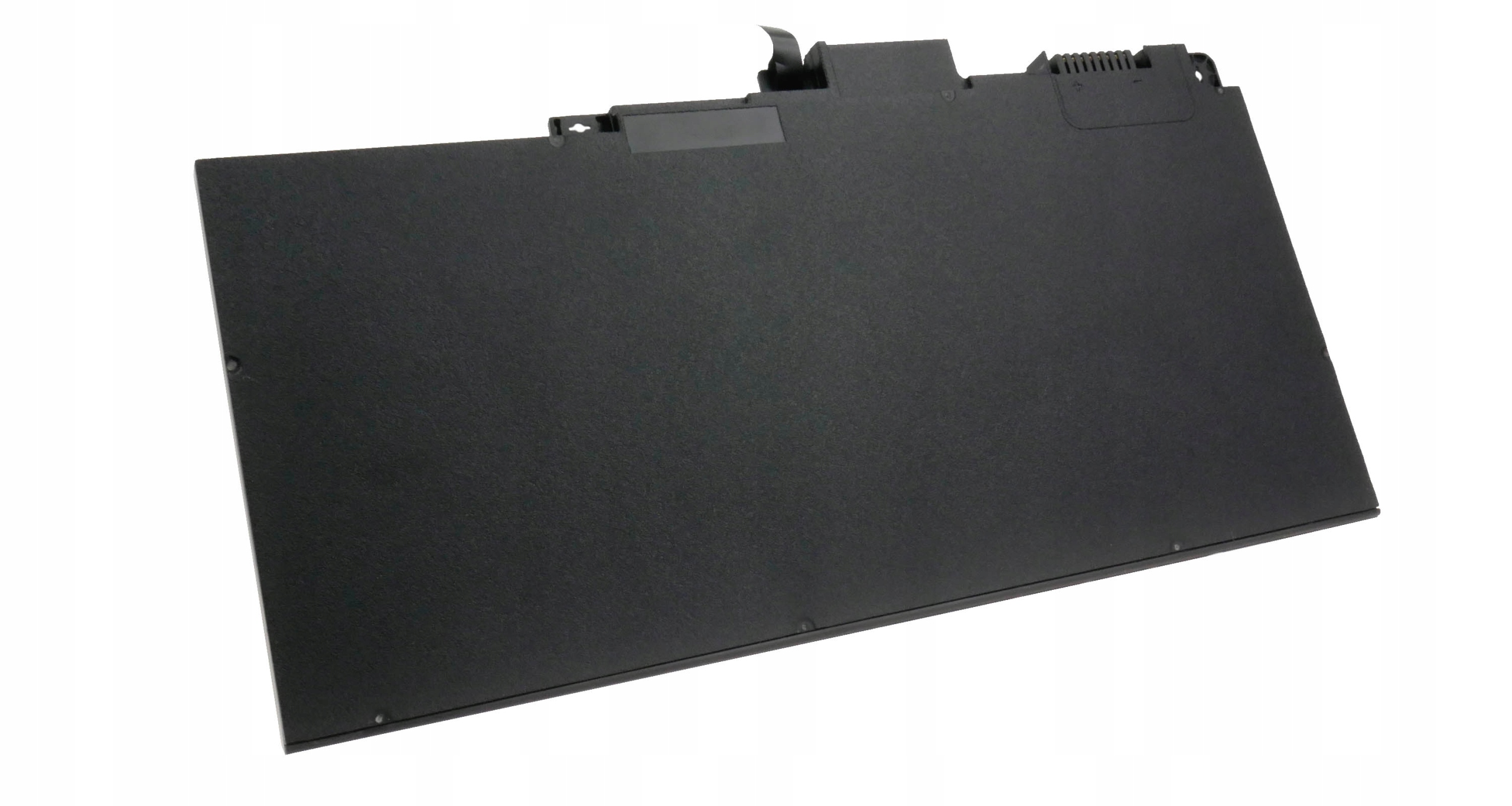 Czarna bateria do laptopa z złączami po jednej stronie.