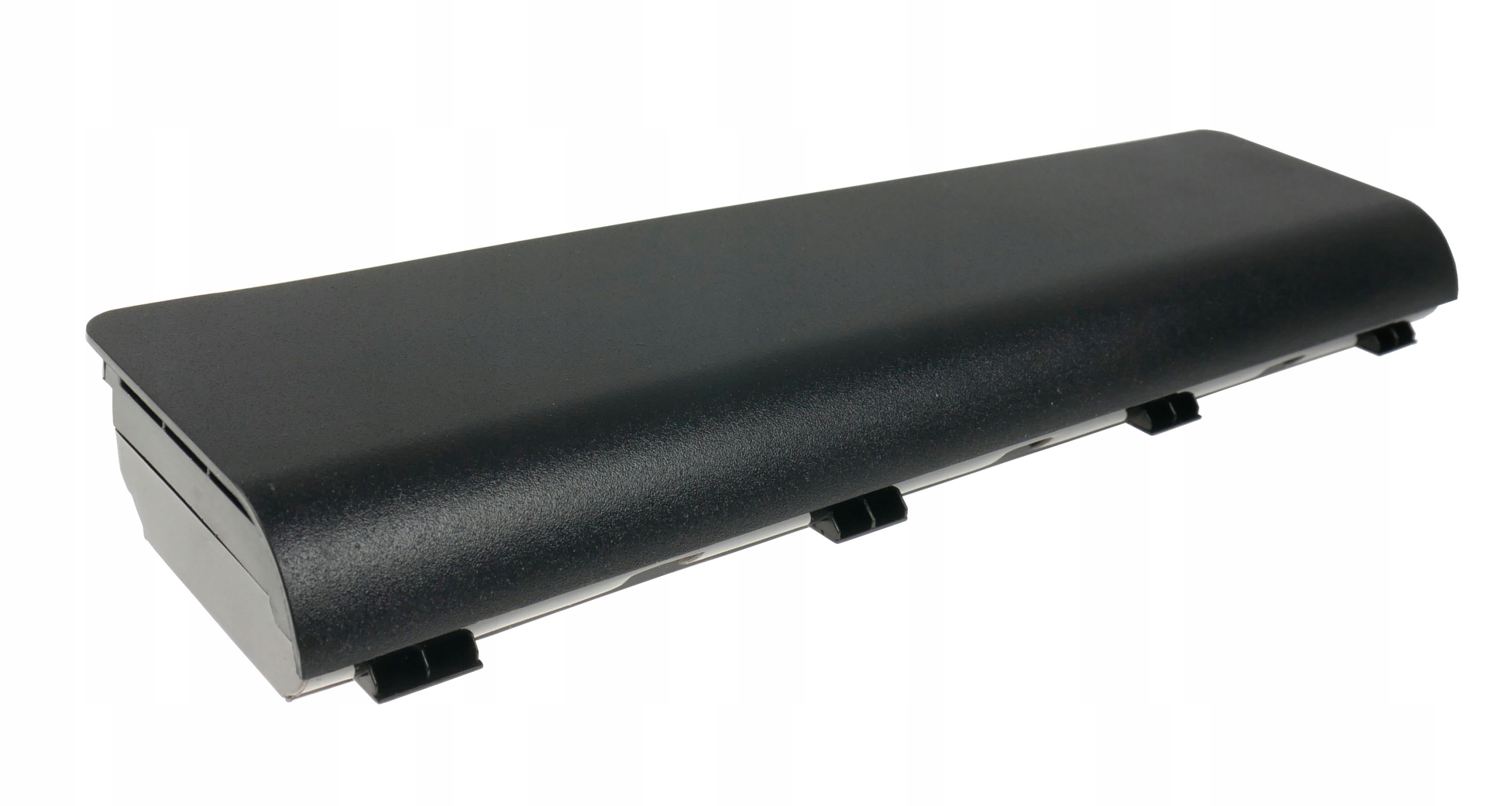 Czarna bateria do laptopa z bocznymi zatrzaskami.