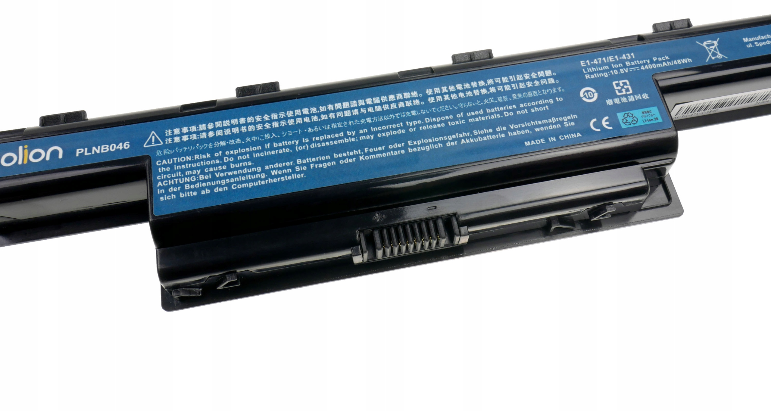 Czarny akumulator litowo-jonowy z etykietami ostrzegawczymi i danymi produktu.