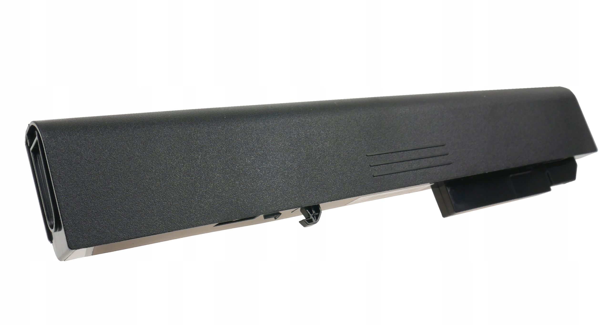 Czarna bateria do laptopa ze złączami po prawej stronie.