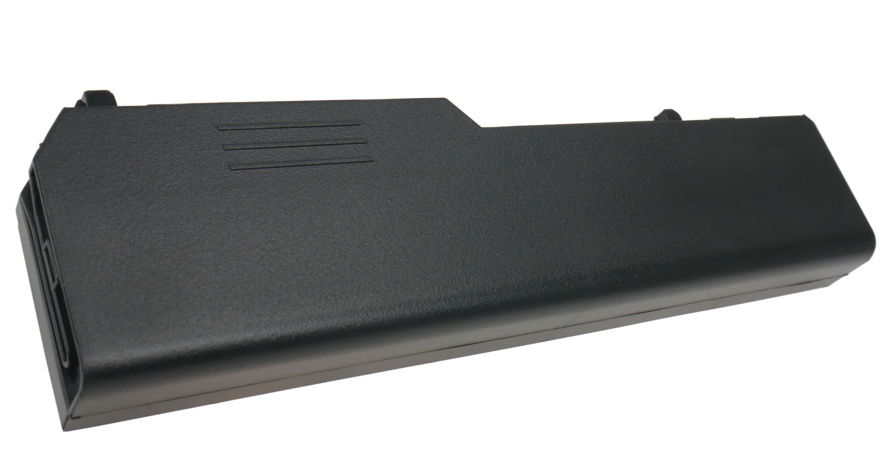 Czarna, teksturowana bateria do laptopa z trzema rowkami.