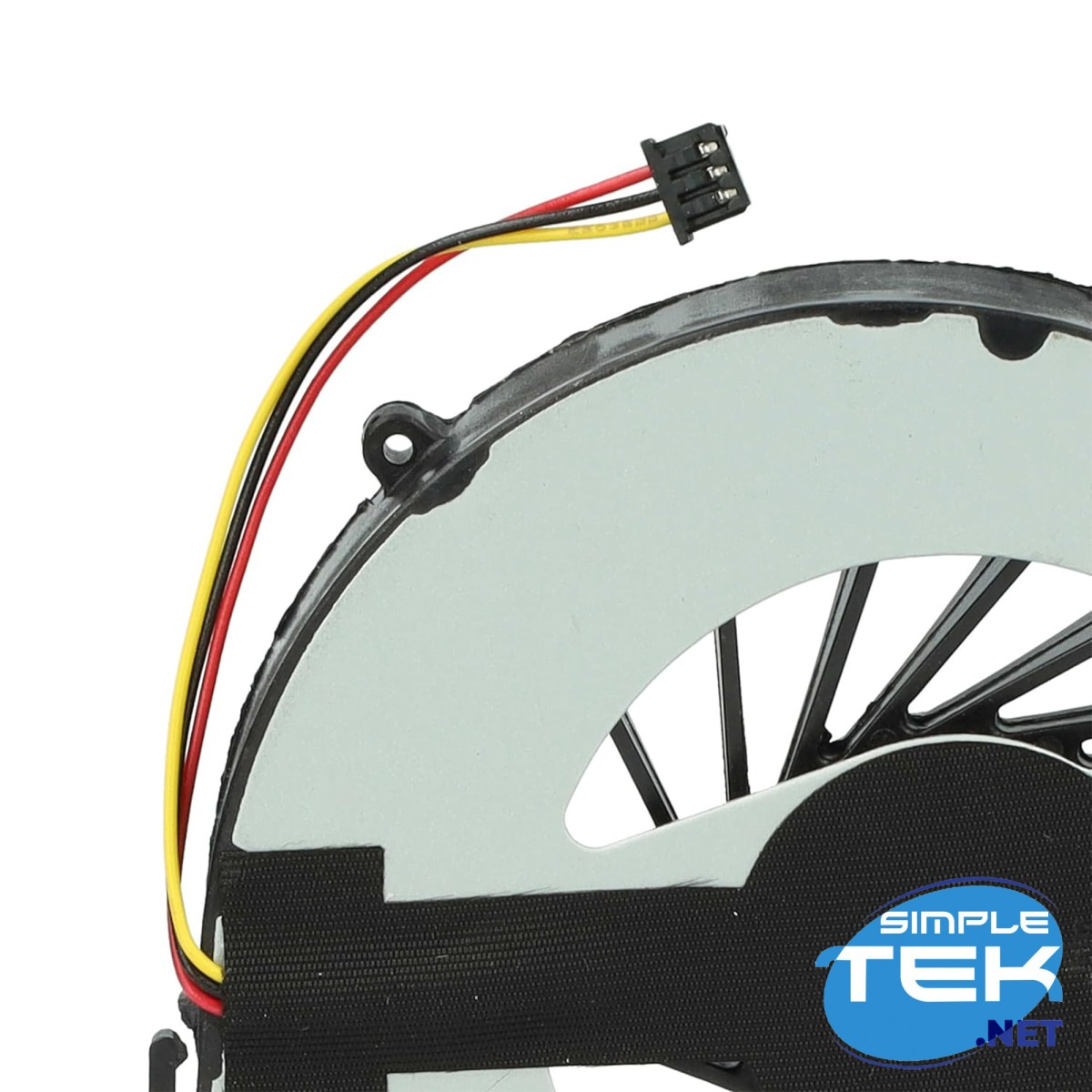 Una ventola del computer con tre cavi colorati e un connettore nero.