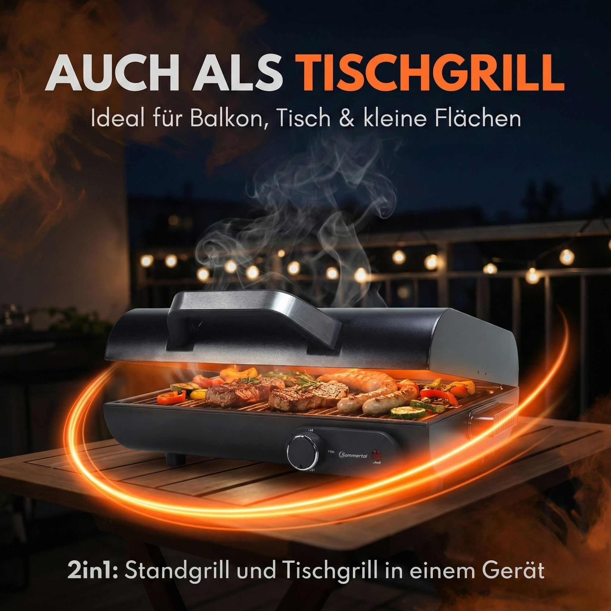 Ein Tischgrill mit Fleisch, Würstchen und Gemüse im Abendlicht.