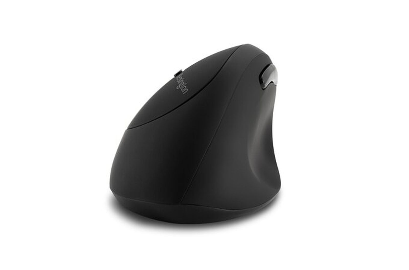 Mouse ergonomico nero con logo Kensington, su sfondo bianco.