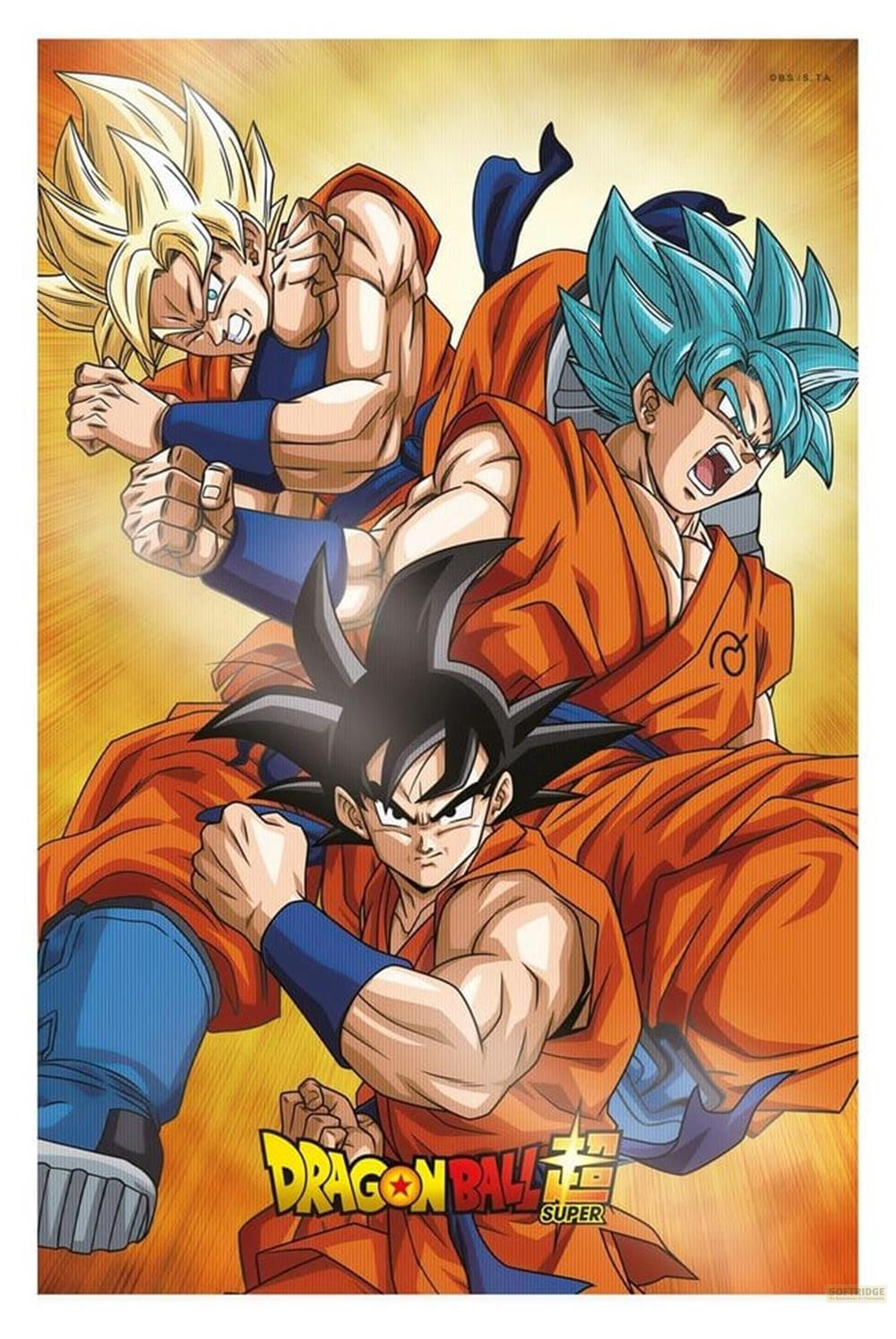 Drei Goku-Formen in orangefarbenen Anzügen mit blauen Ärmeln kämpfen.