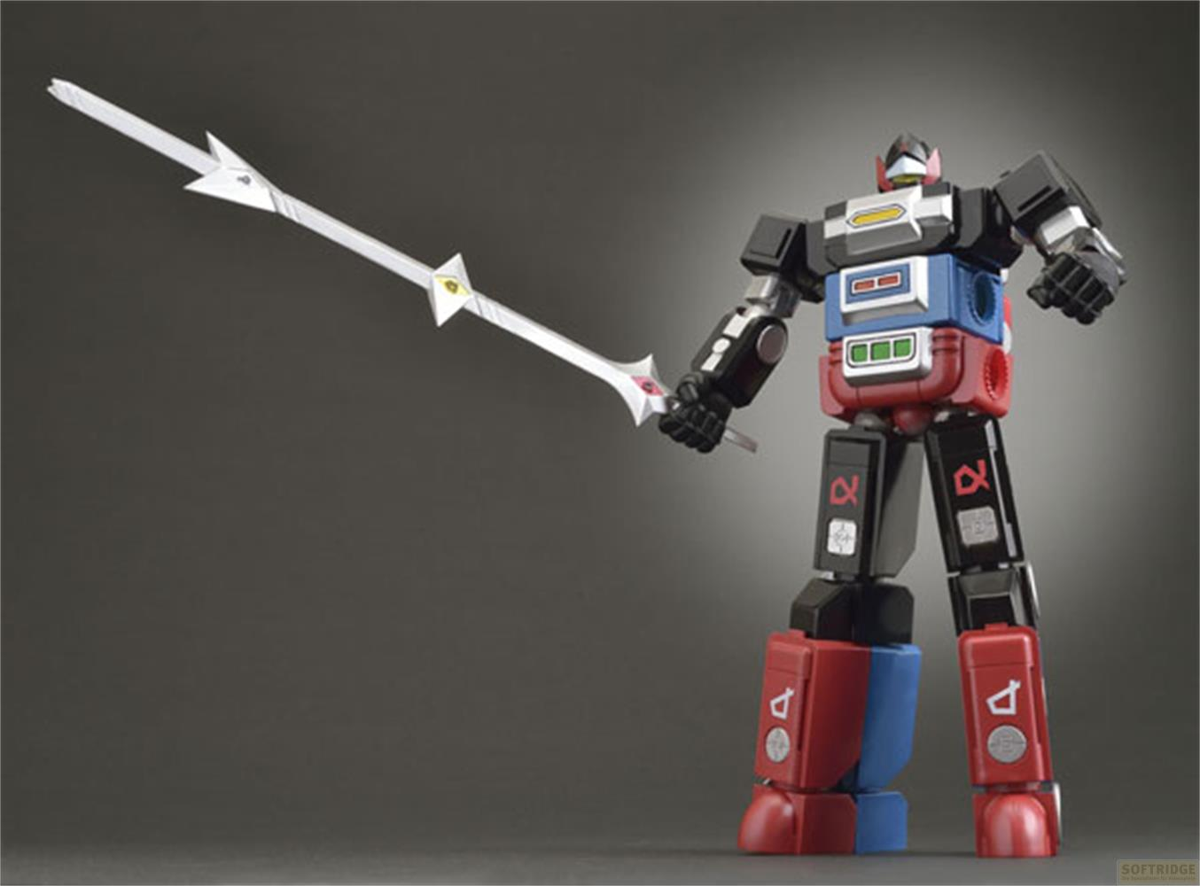 Un robot nero con corpo rosso, blu e argento tiene una spada bianca.