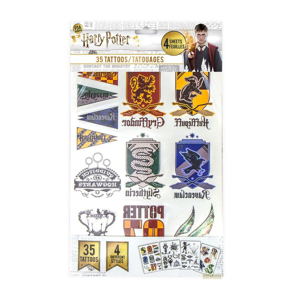 Tatouages Harry Potter avec blasons de maisons, coupes et symboles Quidditch.