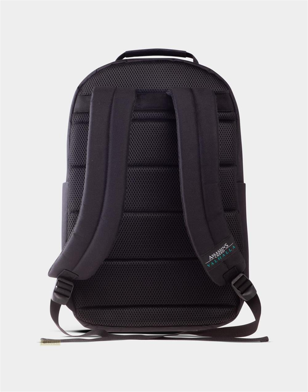 Mochila negra con correas acolchadas y logo de Assassin's Creed Valhalla.