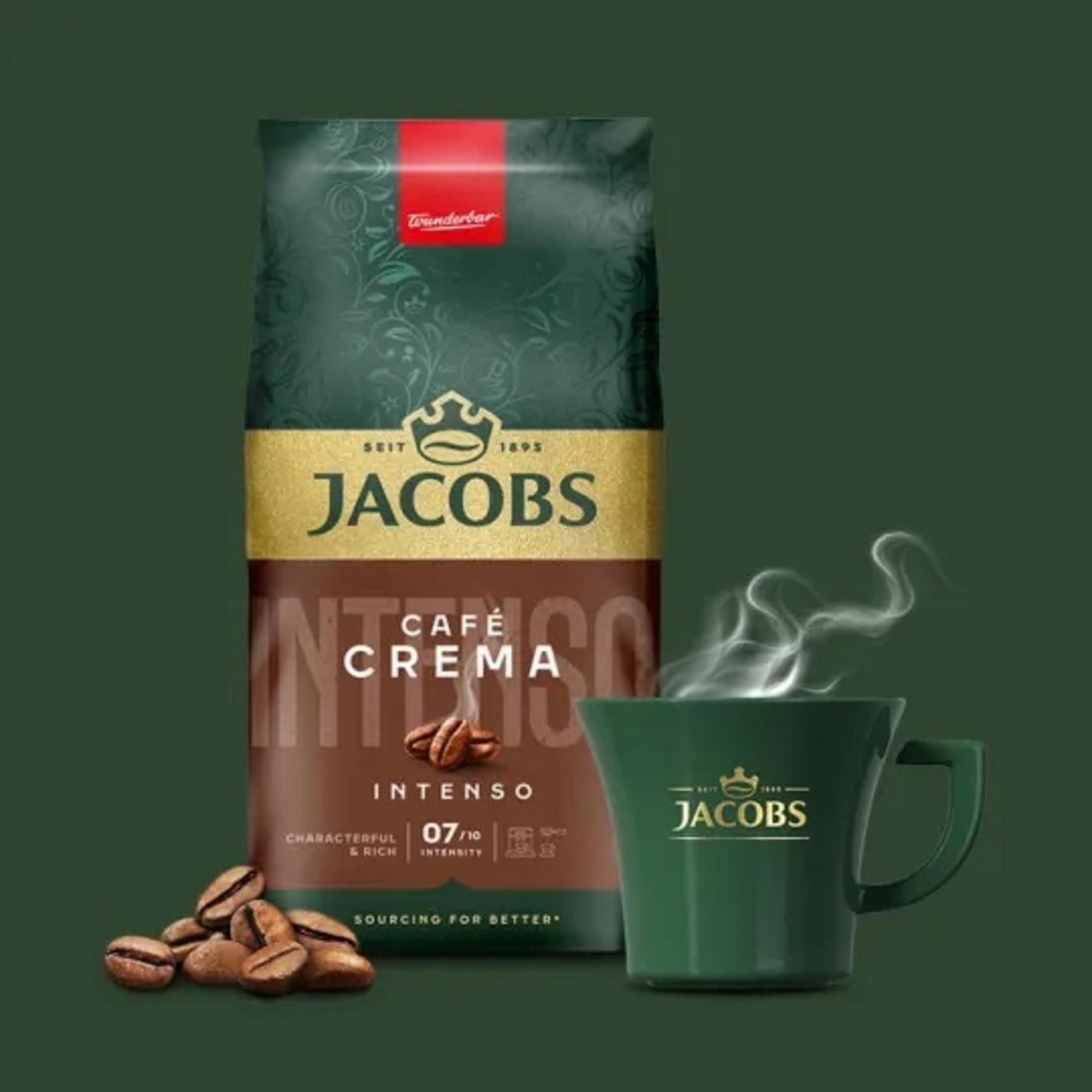 Confezione Jacobs Café Crema Intenso con tazza e chicchi di caffè.