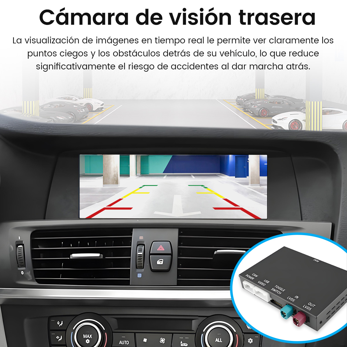 Pantalla de cámara trasera muestra aparcamiento con líneas y módulo.