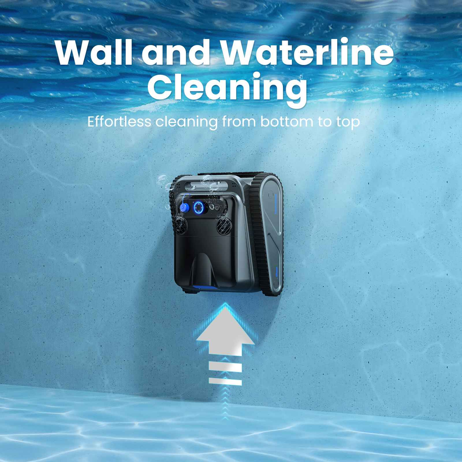 Ein schwarzer Poolroboter reinigt eine blaue Wand unter Wasser.