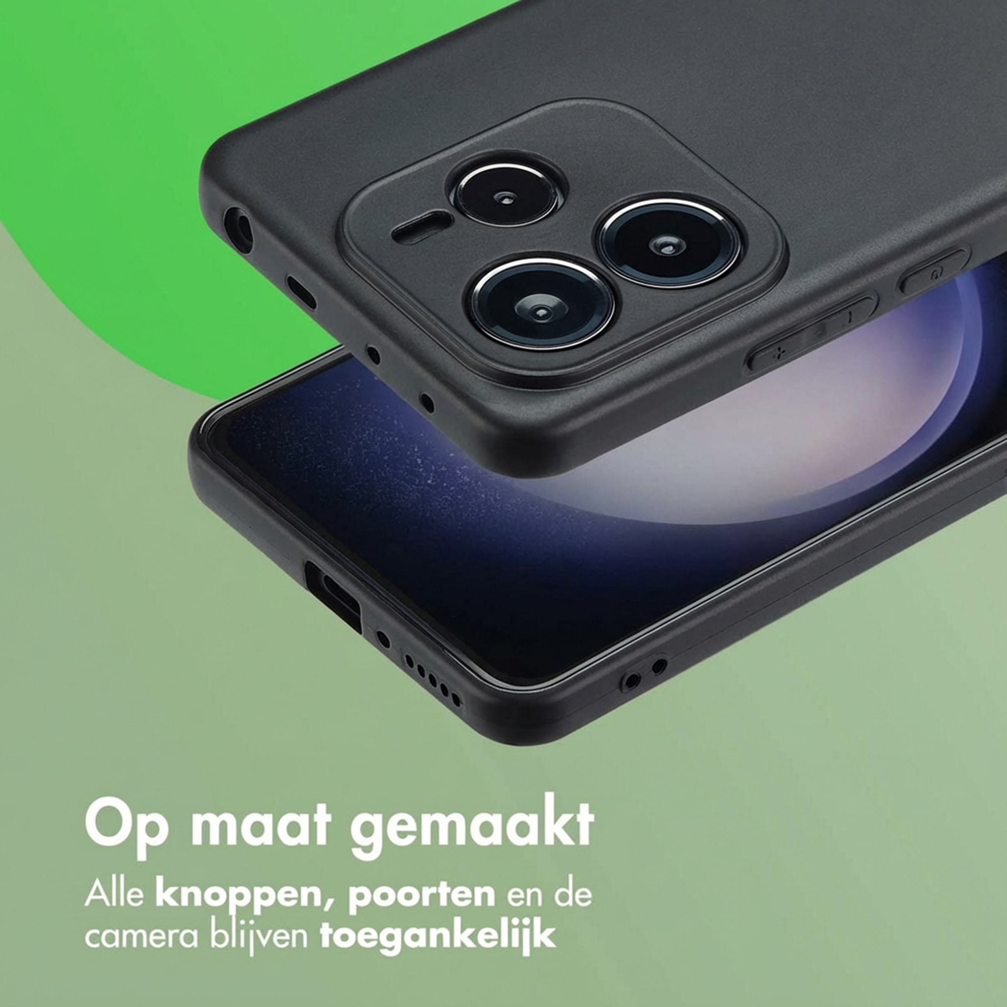Une coque noire de smartphone se sépare d'un smartphone noir, révélant l'écran et les ports du téléphone.