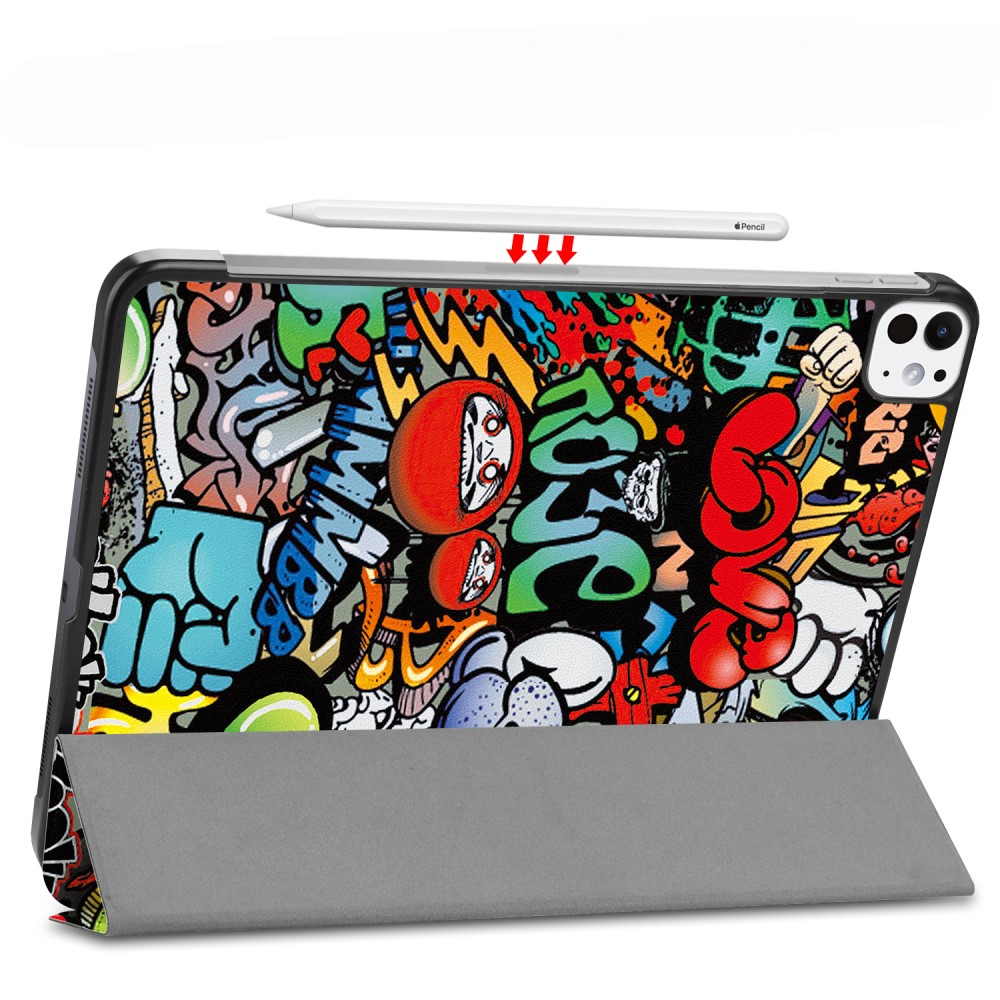 Ein Tablet mit einem bunten Graffiti-Cover und einem Stift.