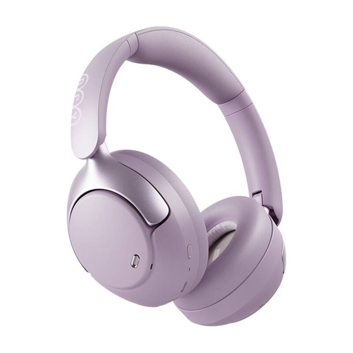 Ein Paar hellviolette Over-Ear-Kopfhörer mit metallisch-silbernem Akzent an den Ohrmuscheln, schräg auf weißem Hintergrund dargestellt.