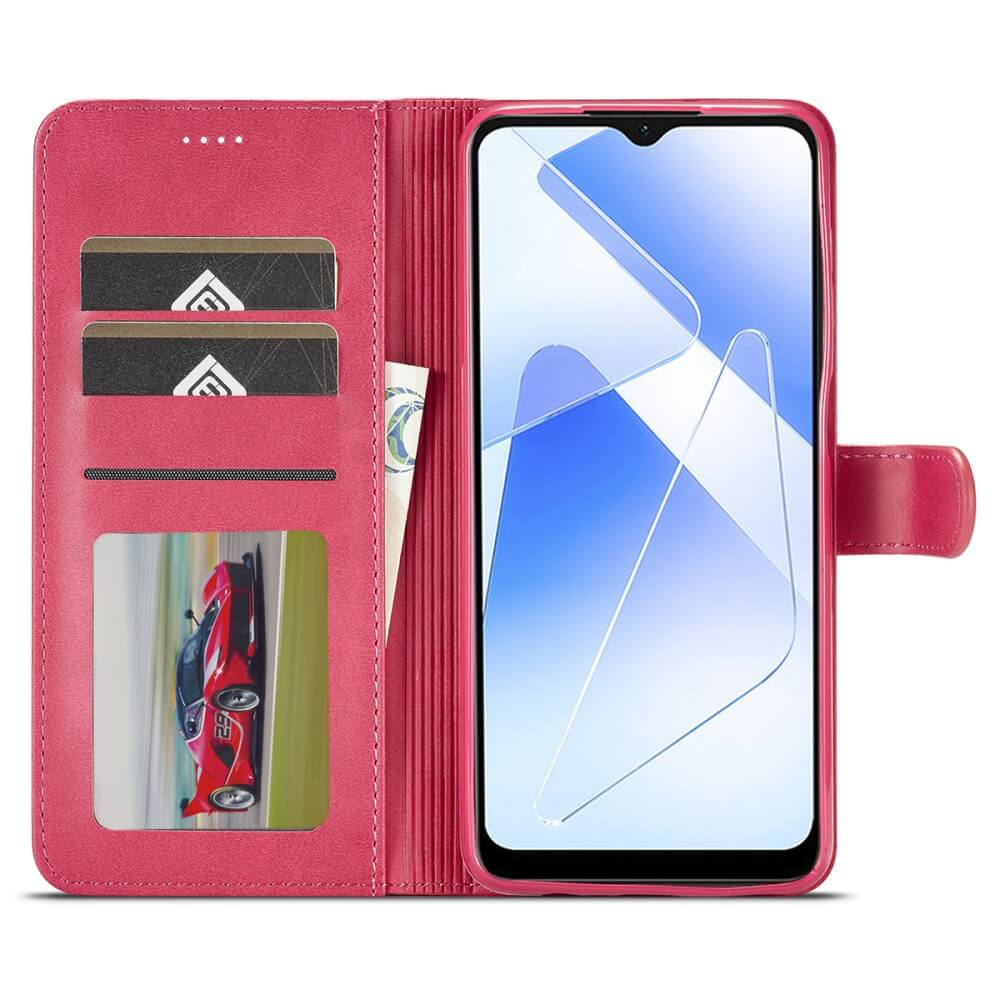 Una custodia rosa per telefono è aperta, rivelando uno smartphone con schermo blu e bianco, scomparti per carte e un'immagine di auto rossa.