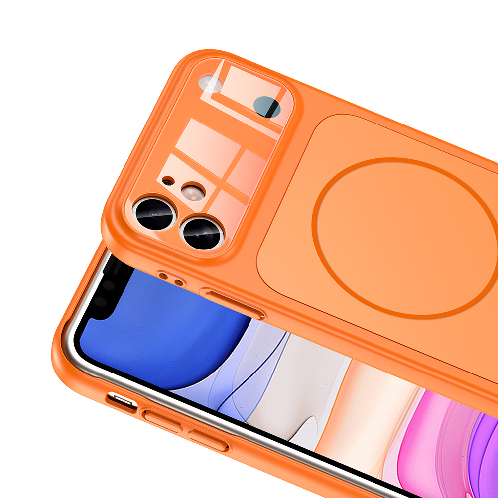Kamera oyuntulu ve arkasında daireli turuncu telefon kılıfı.