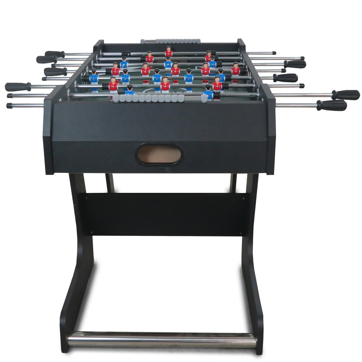 Een zwarte tafelvoetbaltafel met rode en blauwe spelers op stangen.