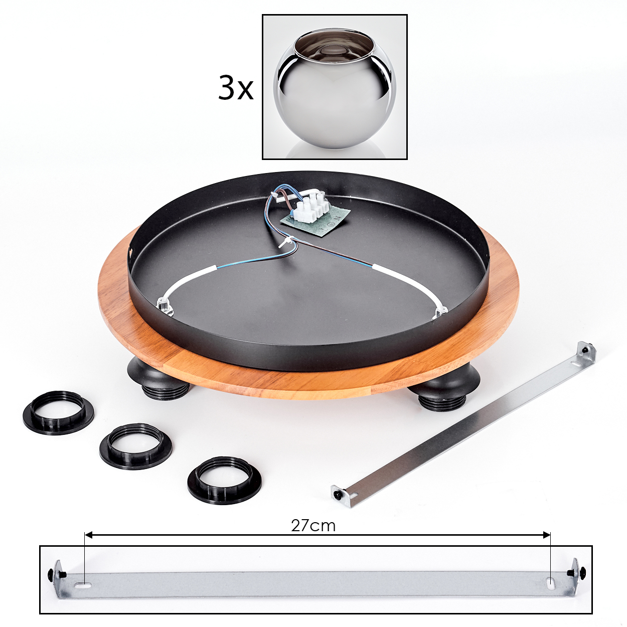 Ein Plattenspieler-Chassis mit Holzeinfassung, Kabeln und drei Kugelfüßen.