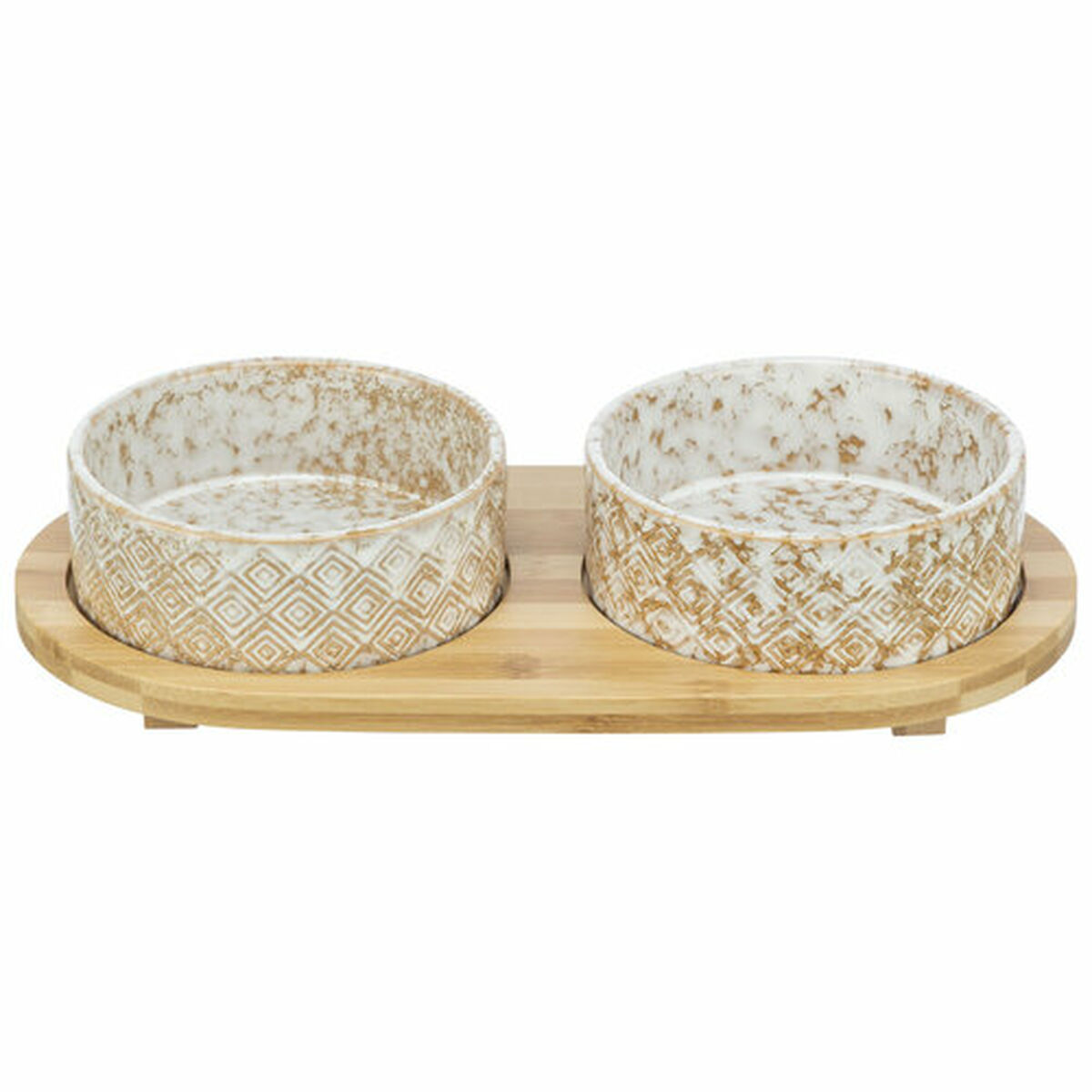 Due ciotole in ceramica con bordi a fantasia su vassoio in legno.