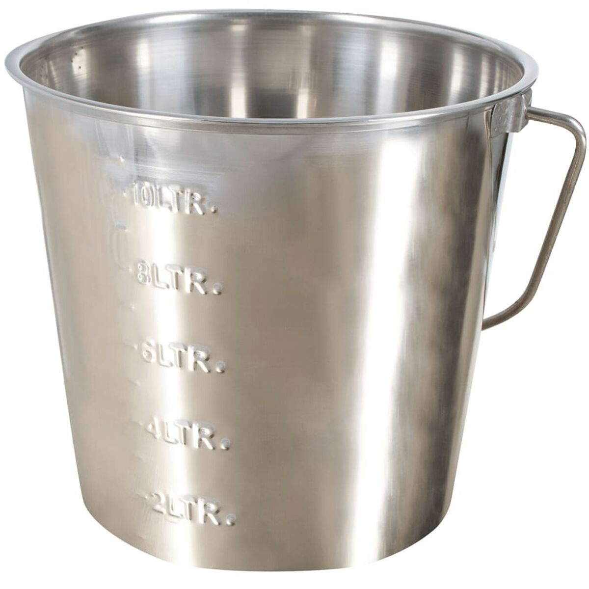 Ein polierter Edelstahlmessbecher mit Griff und Liter-Markierungen.