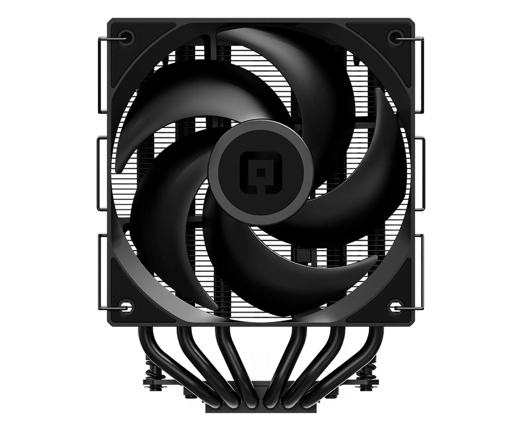 Ein schwarzer CPU-Kühler mit Lüfter und Heatpipes auf weißem Hintergrund.