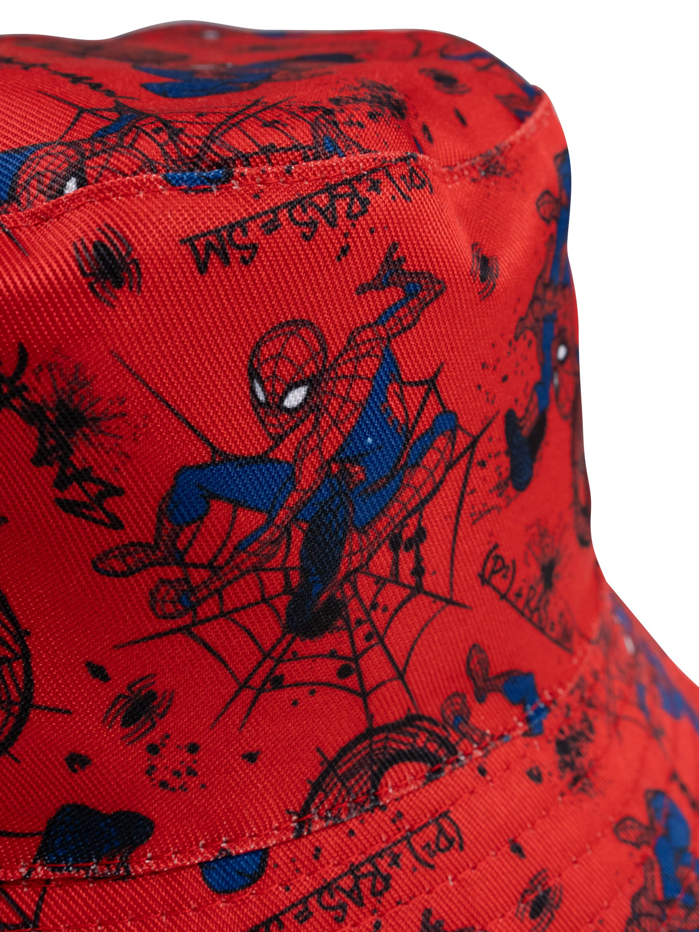 Rote Fischerhut mit Spiderman-Muster und schwarzen Spinnennetzen.
