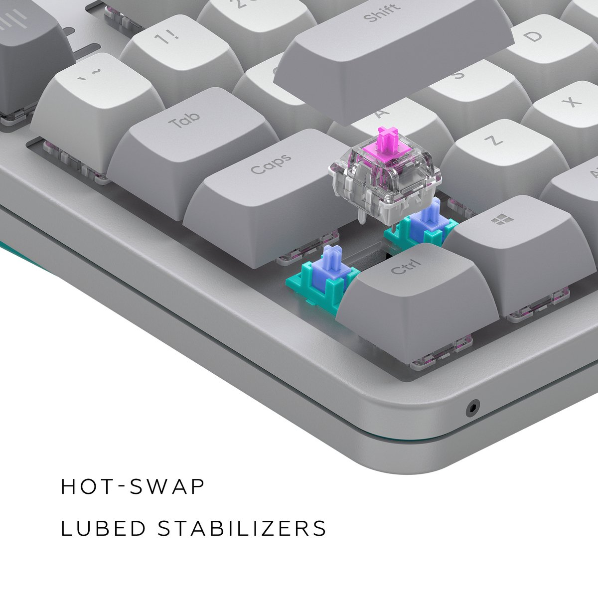 Graue Tastenkappen auf einer Tastatur mit sichtbaren Schaltern und Stabilisatoren.