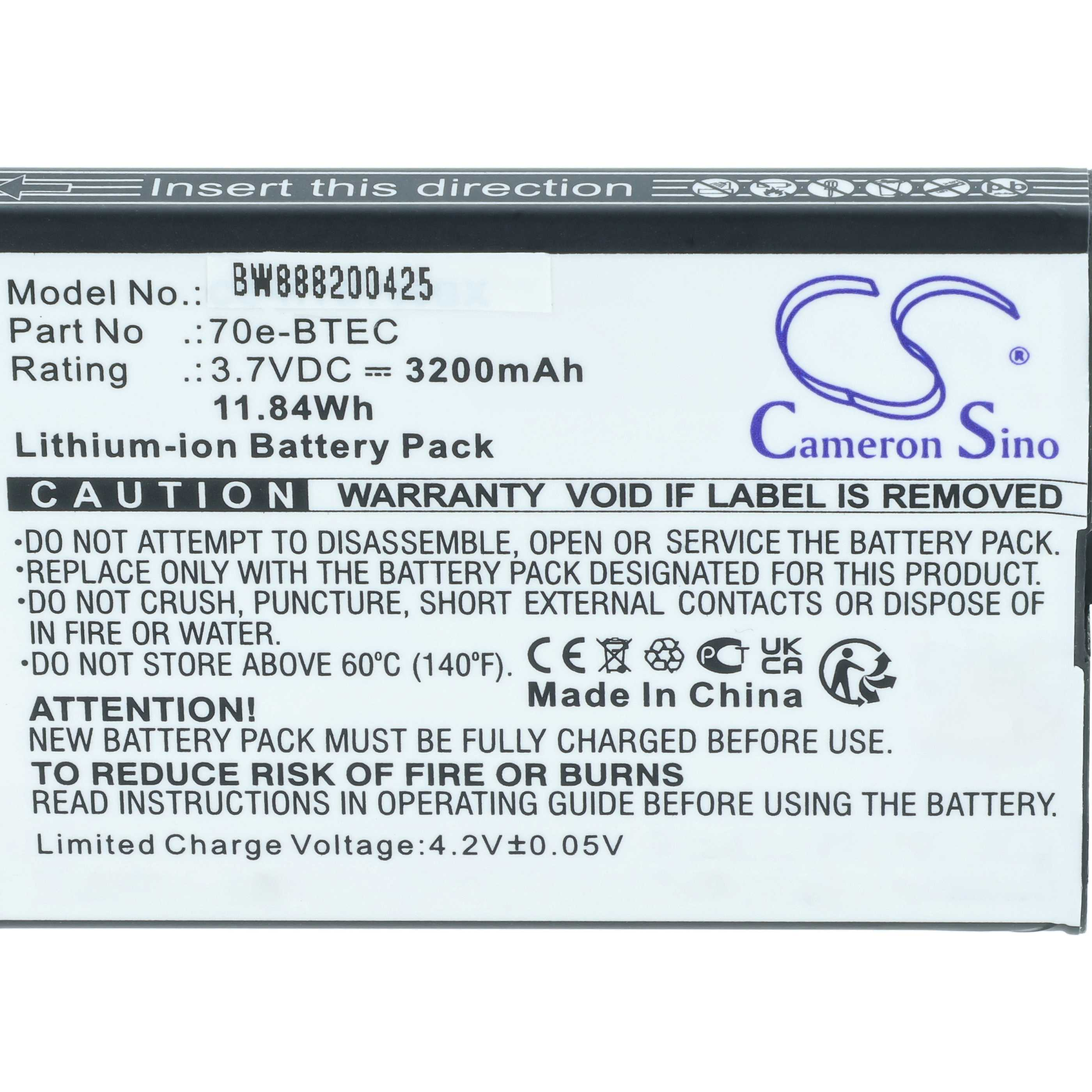 Lithium-Ionen-Akku mit Modell- und Teilenummer, Spannung und Kapazität.