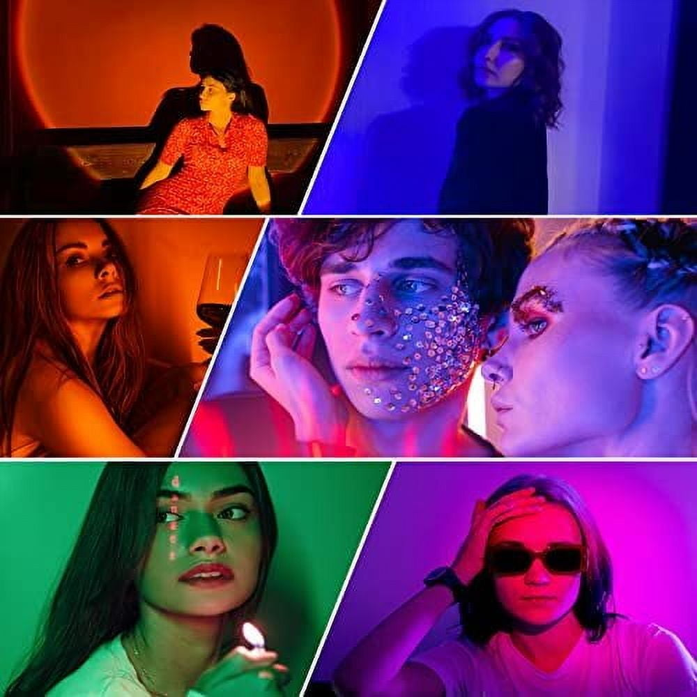Collage aus sechs Bildern mit Personen in farbigem Licht.