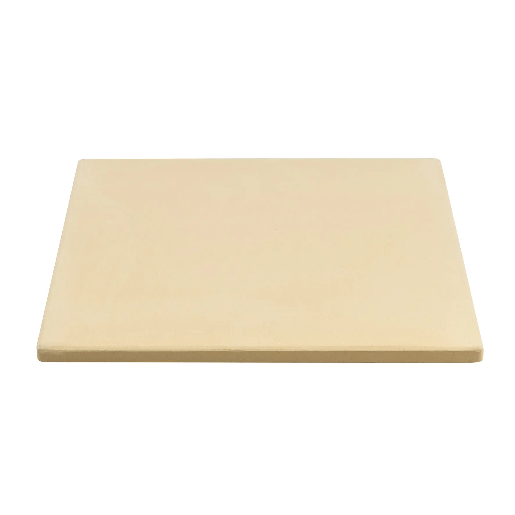 Una lastra piatta e rettangolare di pietra per pizza in materiale beige chiaro su sfondo bianco.