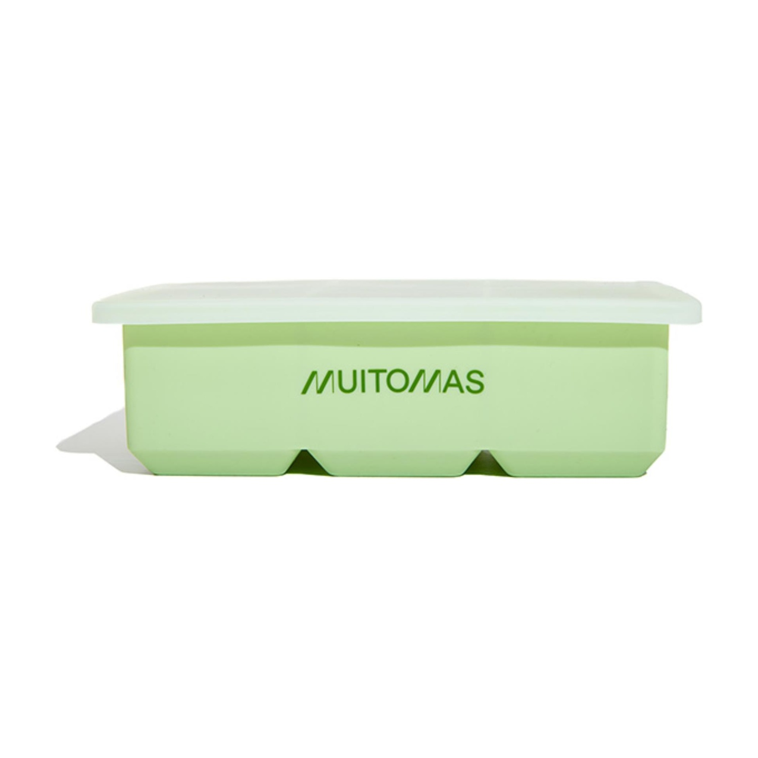 Una vaschetta per cubetti di ghiaccio verde chiaro con coperchio bianco e logo.