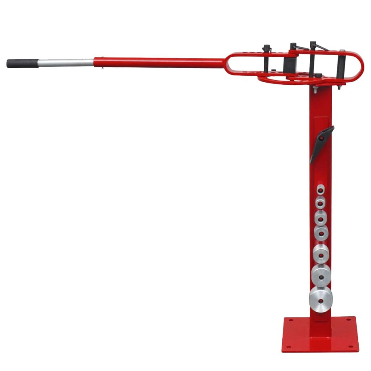 Una piegatrice per tubi rossa con una leva lunga e vari accessori.