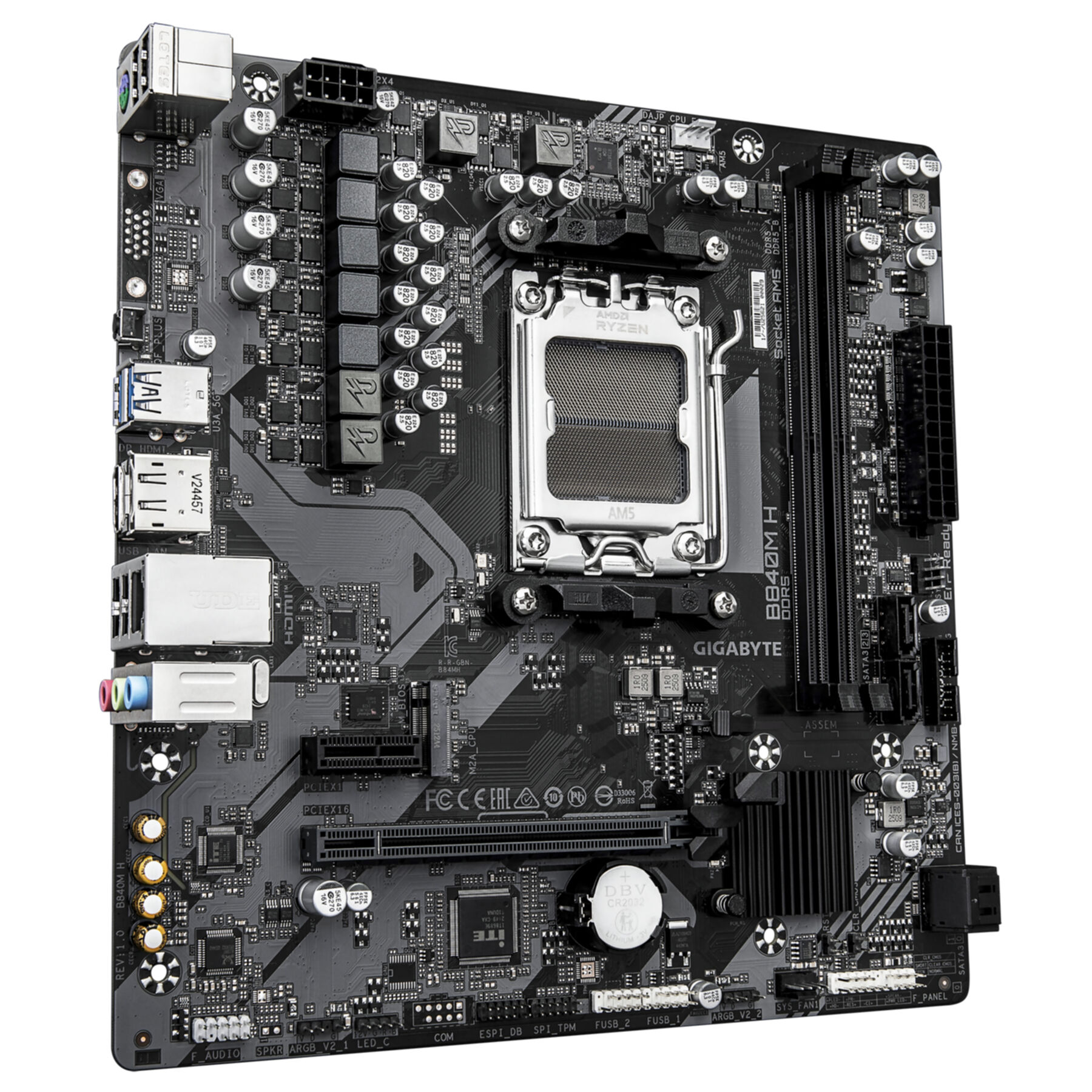 Une carte mère Gigabyte B840M H noire avec socket CPU Ryzen, slots RAM et connecteurs.