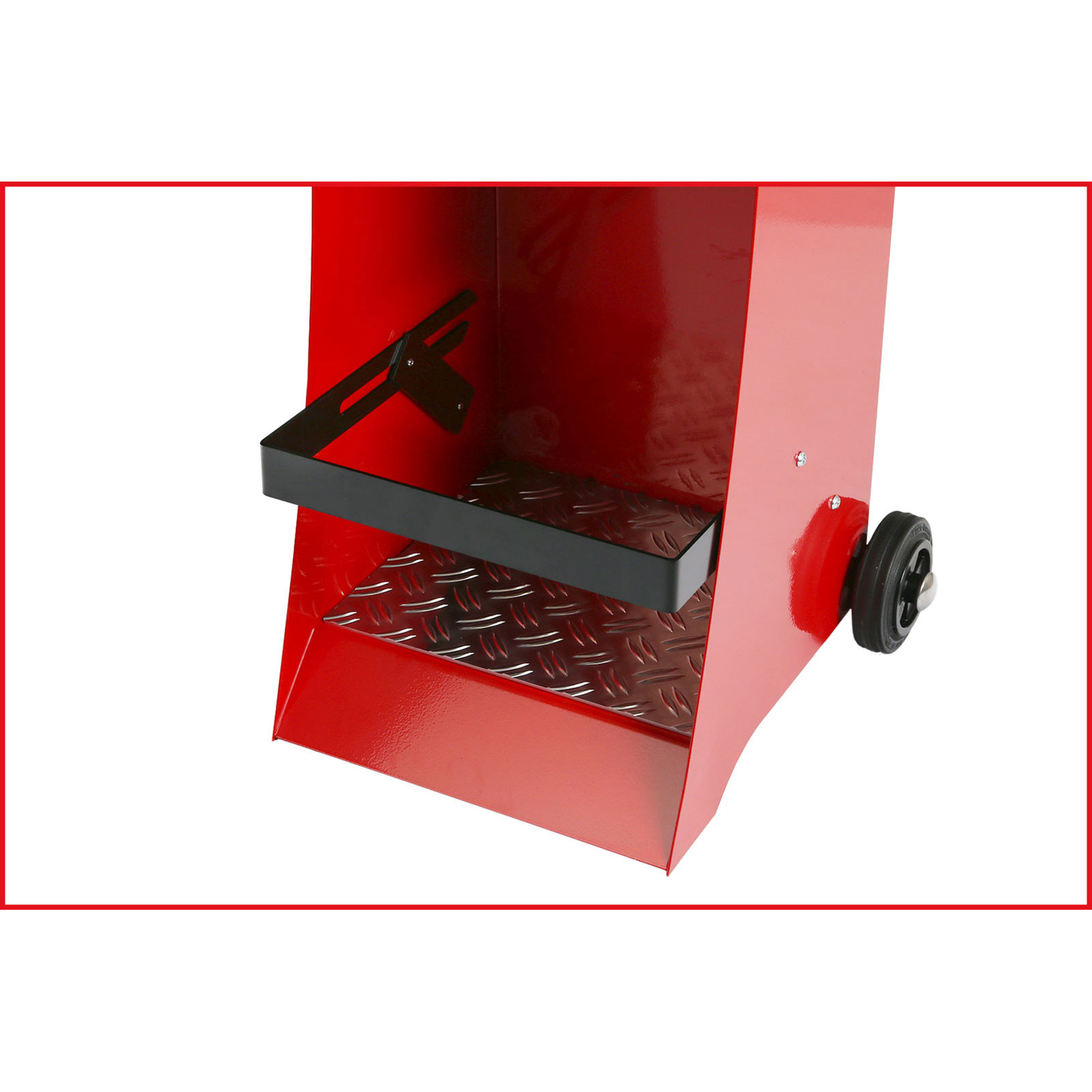 Carrello metallico rosso con ripiano a griglia e ruota.