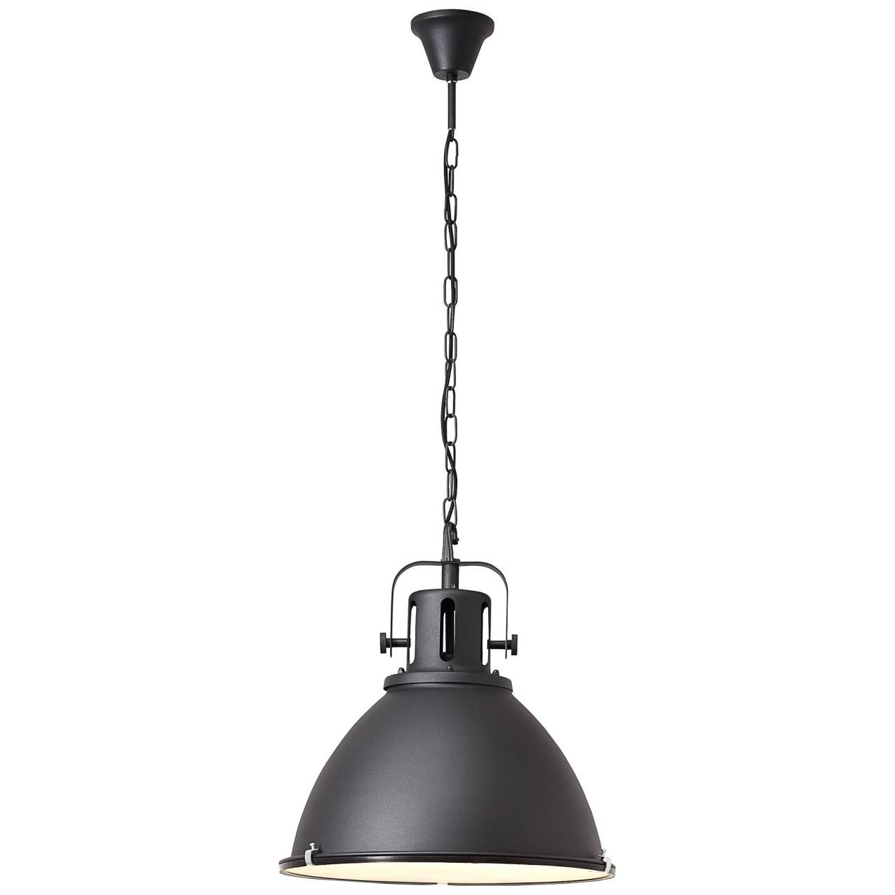 Eine schwarze Pendelleuchte mit Kette hängt von der Decke.