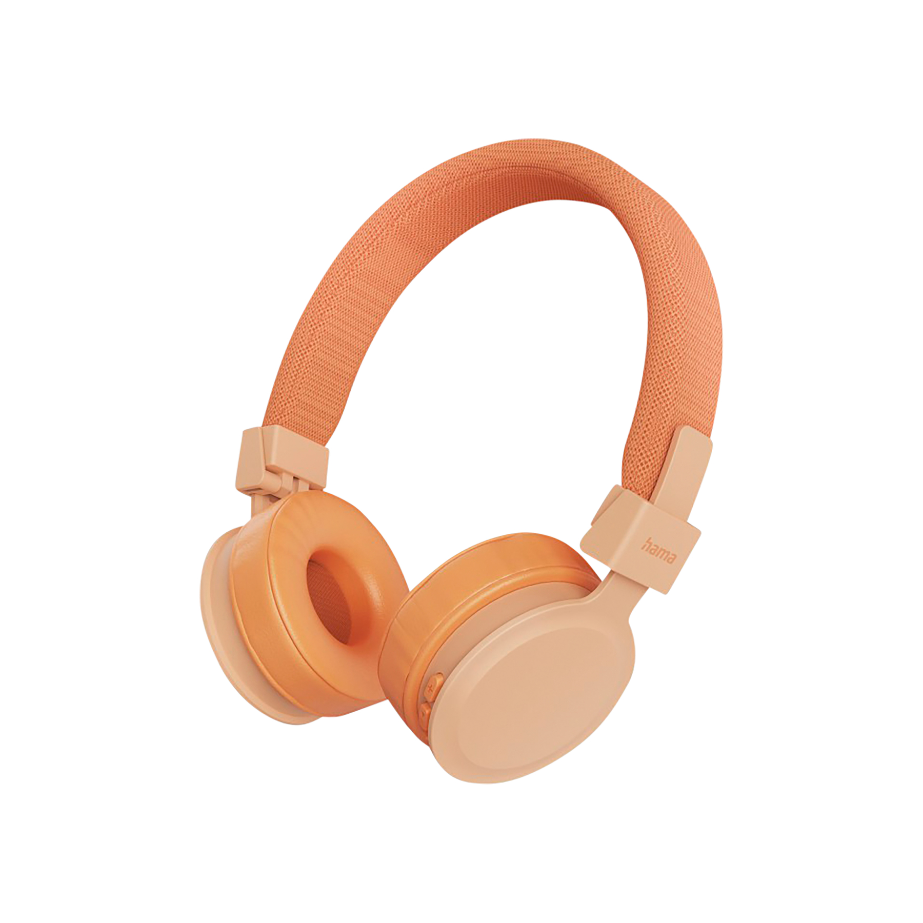 Para koralowych słuchawek z beżowymi akcentami na białym tle.