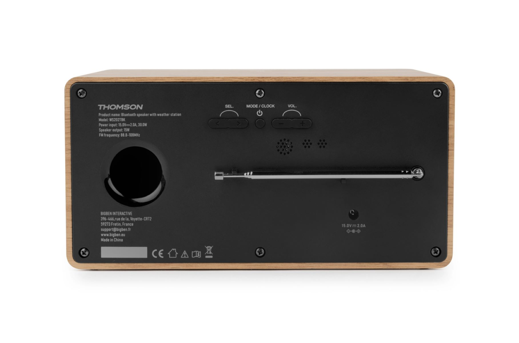 Tył drewnianego radia z elementami sterującymi i specyfikacją techniczną.