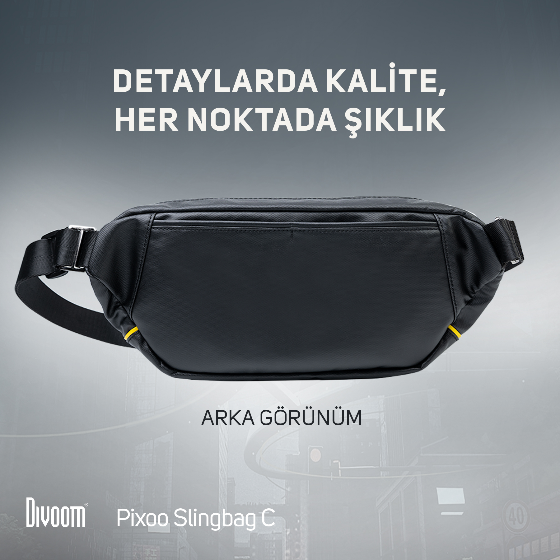 Sarı detaylı siyah Divoom Pixoo çapraz çanta, arka görünüm.