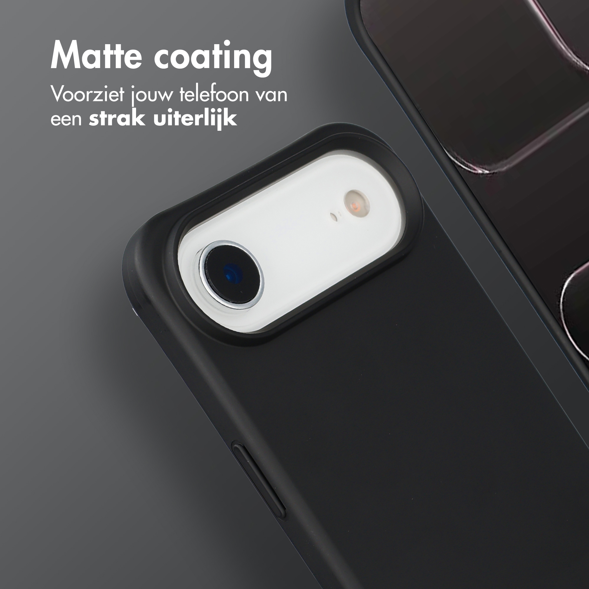 Zwarte telefoonhoes met camera-uitsparing en tekst: Matte Coating.