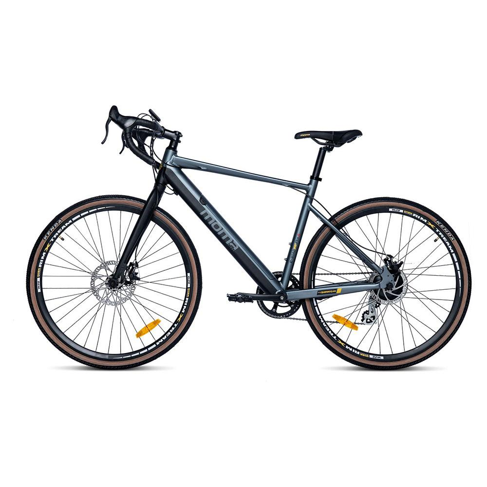 Una bicicletta grigia con pneumatici marroni e cerchi argentati su sfondo bianco.