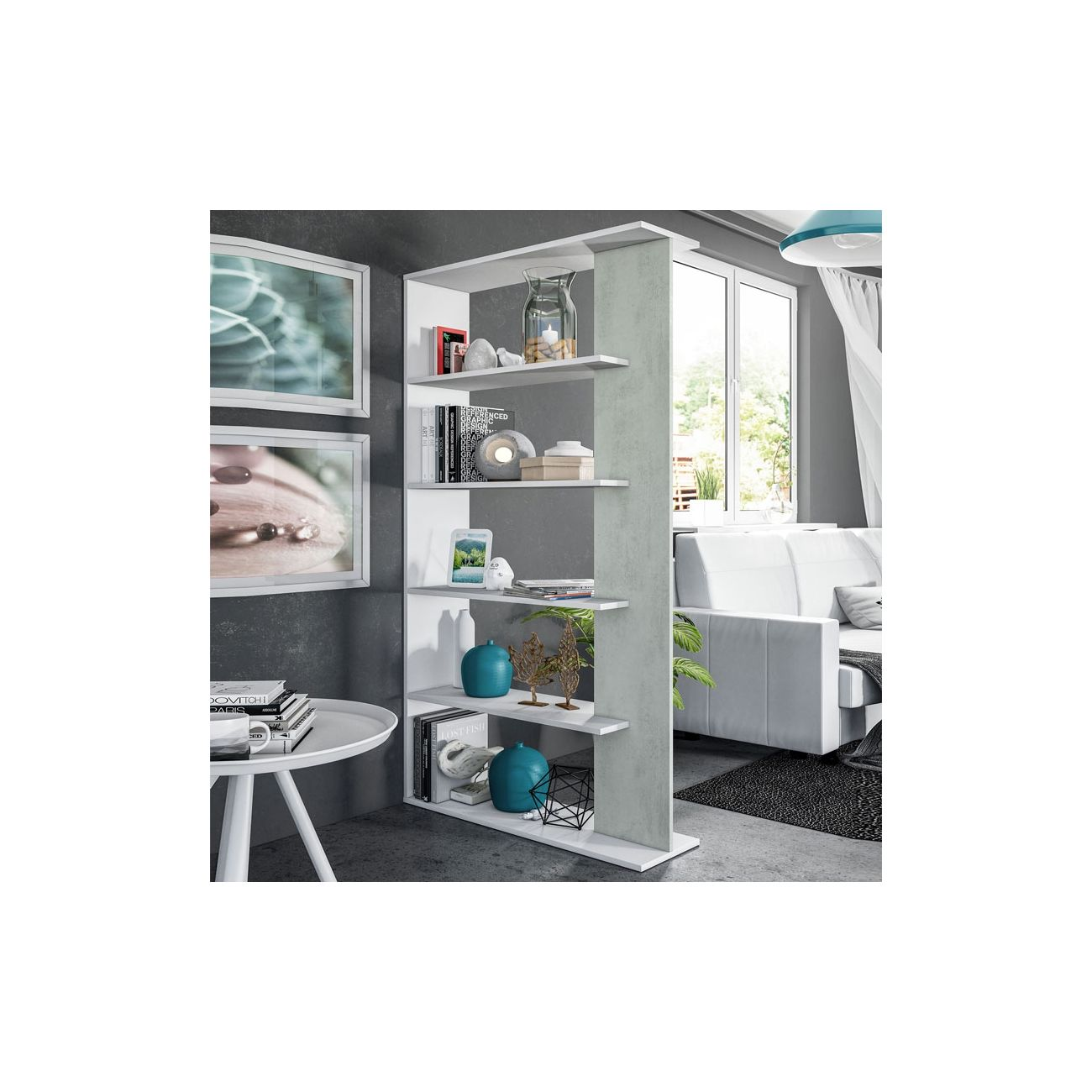 Una habitación moderna con una estantería llena de libros y decoraciones.