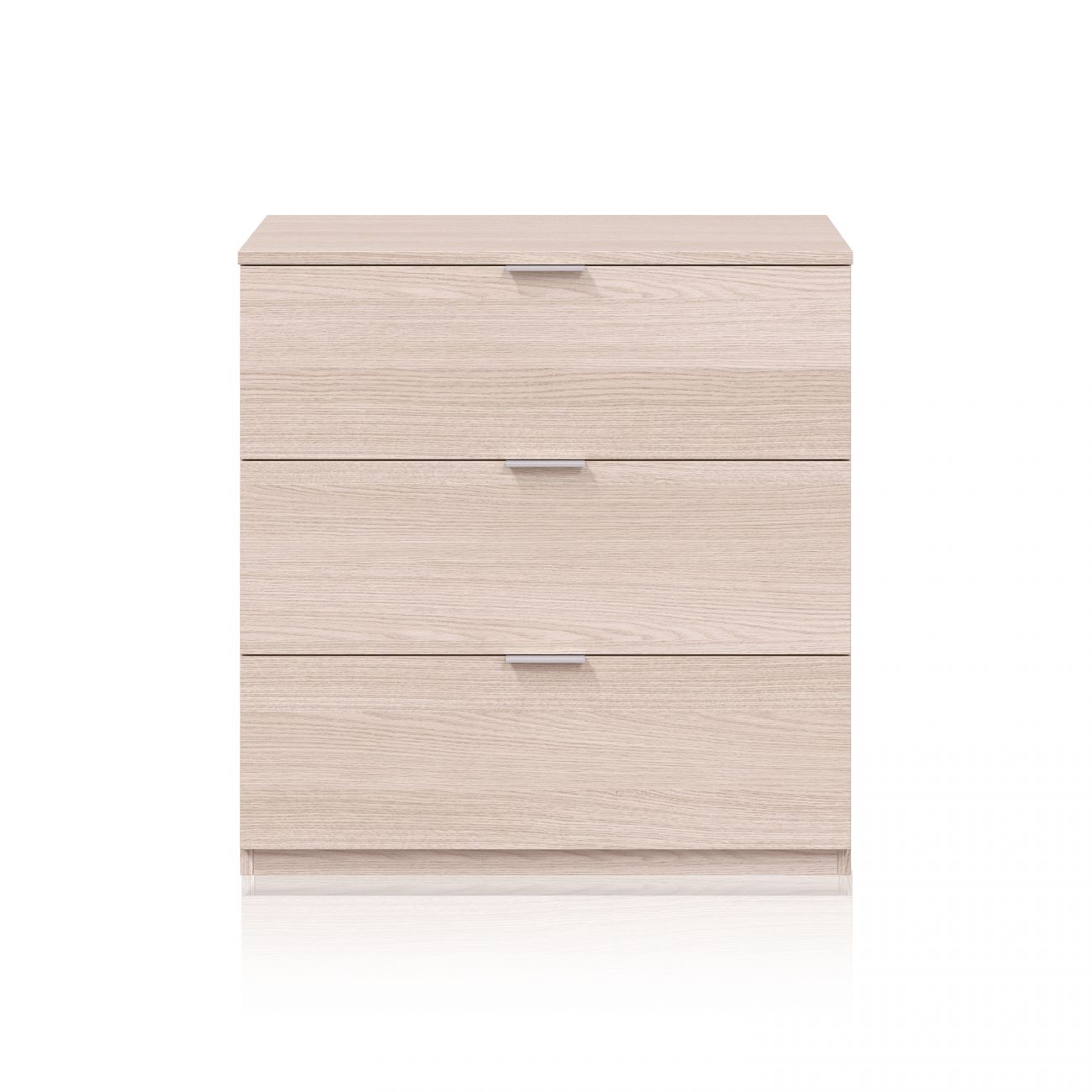 Cómoda de madera clara con tres cajones y tiradores plateados.