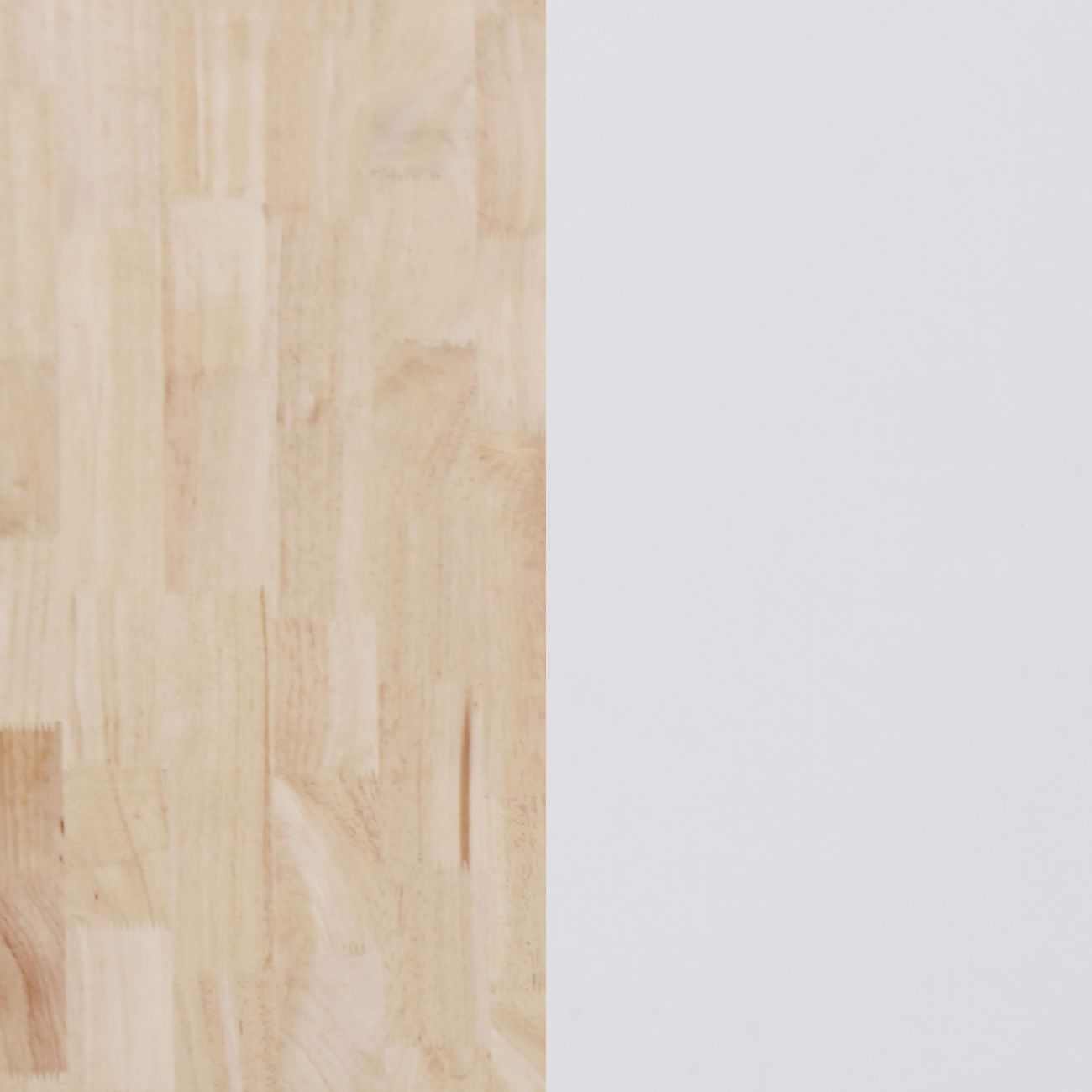 Grano de madera a la izquierda, espacio blanco a la derecha.
