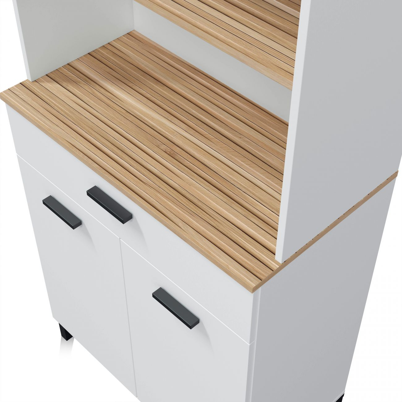 Mueble blanco con superficie de madera y tiradores negros.